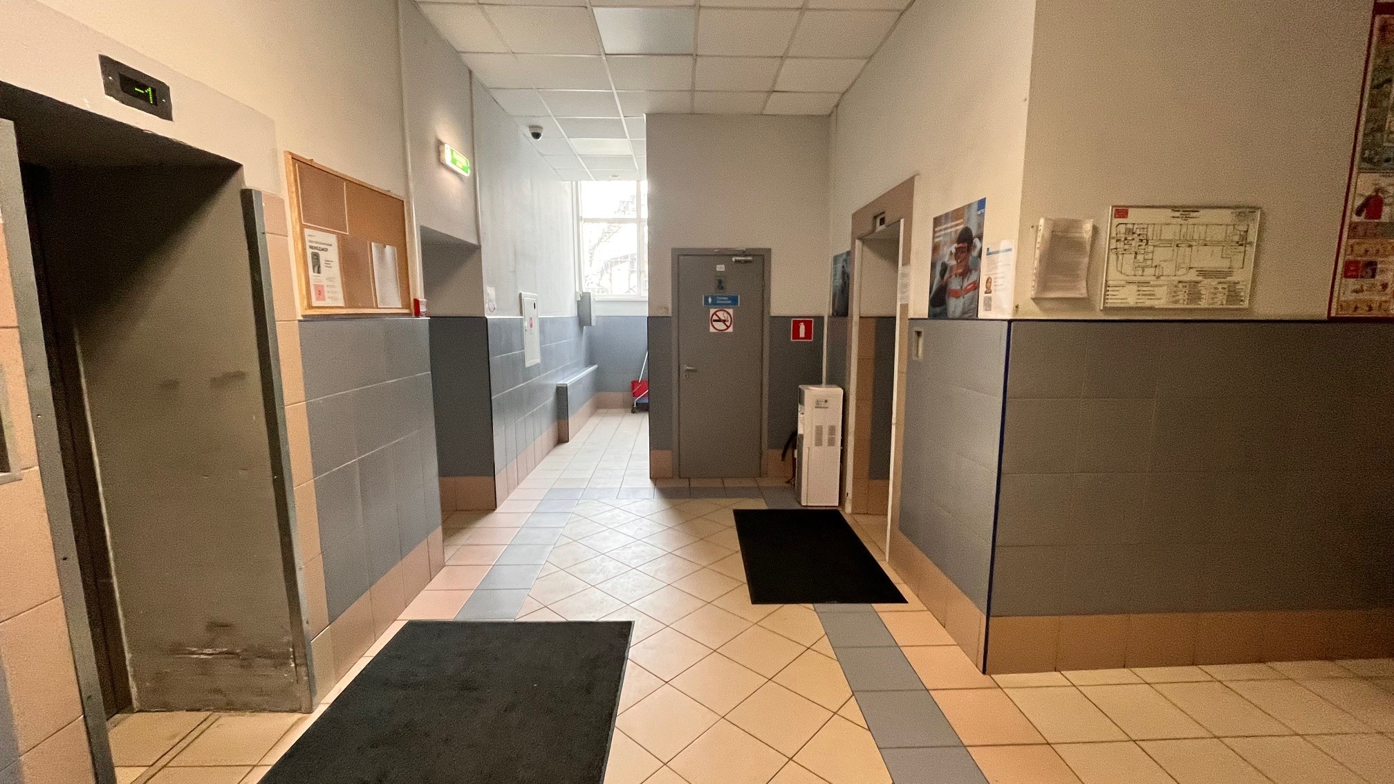 Сдам в аренду помещение свободного назначения 295.7 м.кв.