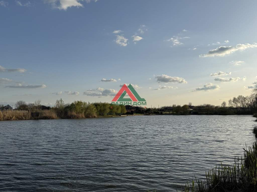 Продам земельный участок 1654 м.кв.