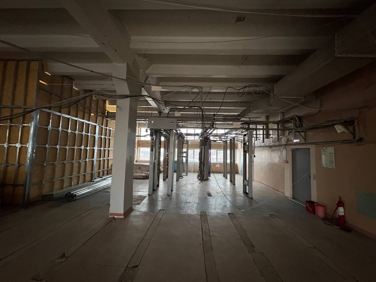 Сдам в аренду помещение свободного назначения 295.7 м.кв.