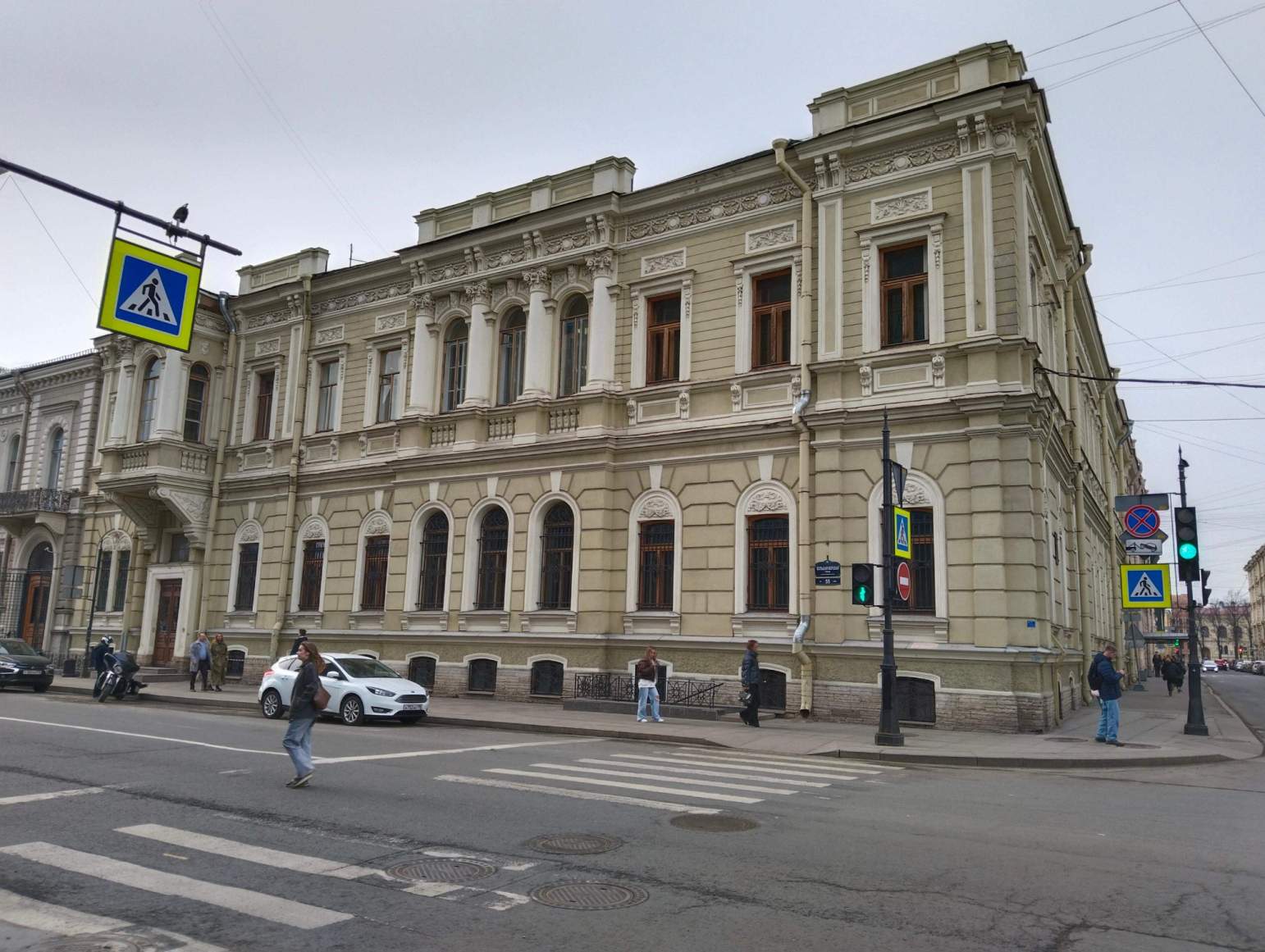 Офис на продажу в Санкт-Петербурге, Большая Морская улица, 55 литера А