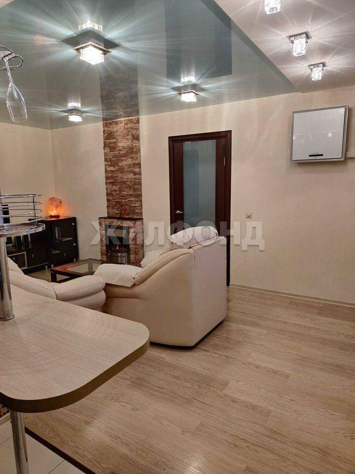 Квартира на продажу в Томске, Новосибирская улица, 35 фото №2
