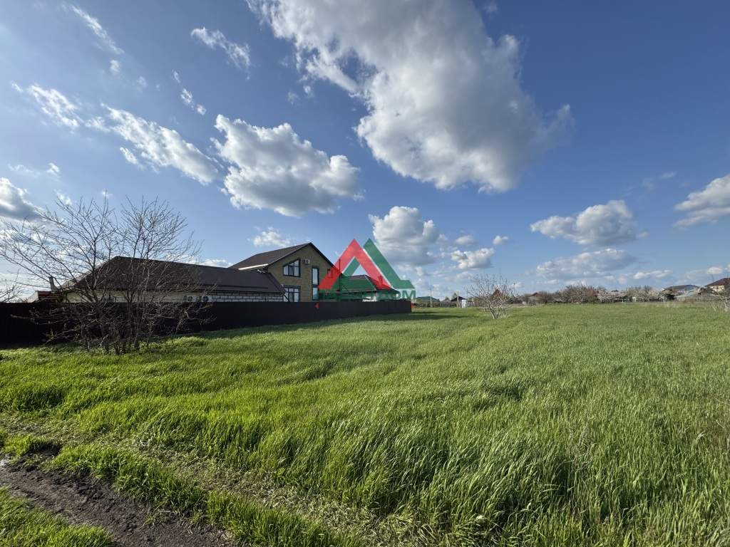 Продам земельный участок 1654 м.кв.