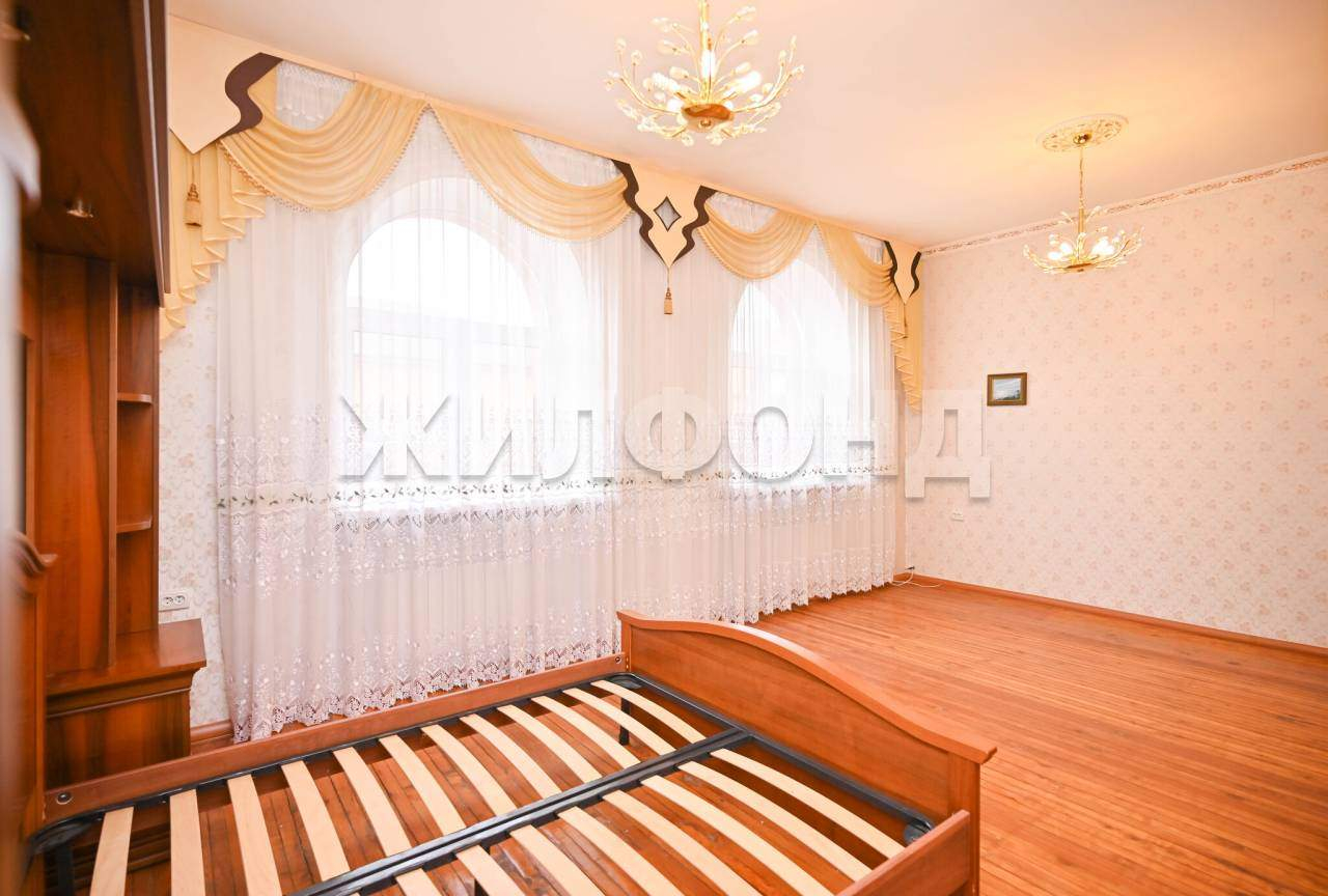 Дом на продажу в Красноярске, Кипрейная улица фото №17