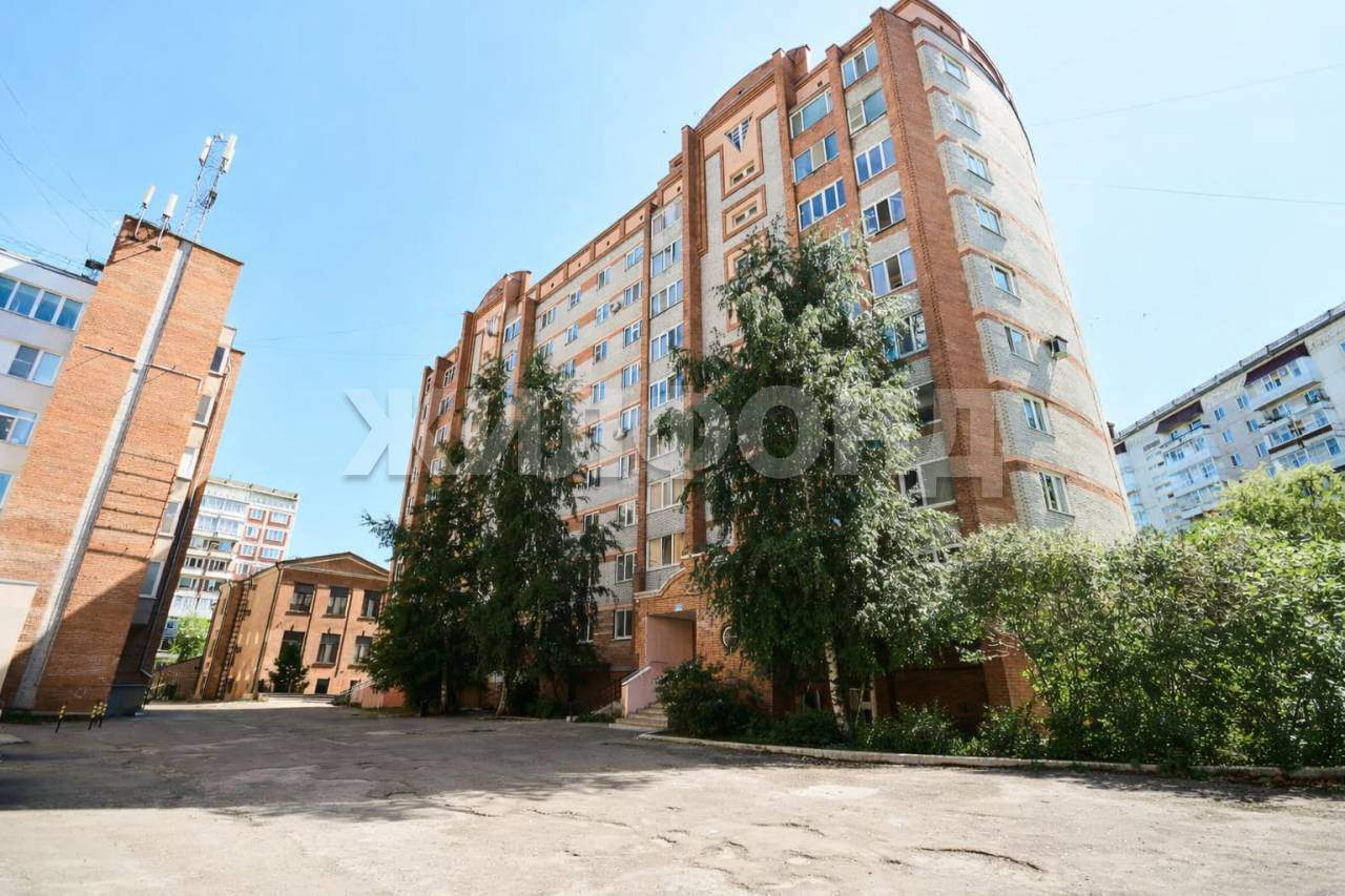 Квартира на продажу в Томске, Алтайская улица, 46а фото №0