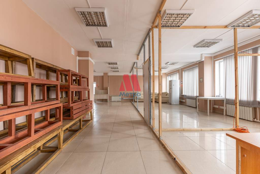 Сдам в аренду офис 173 м.кв.