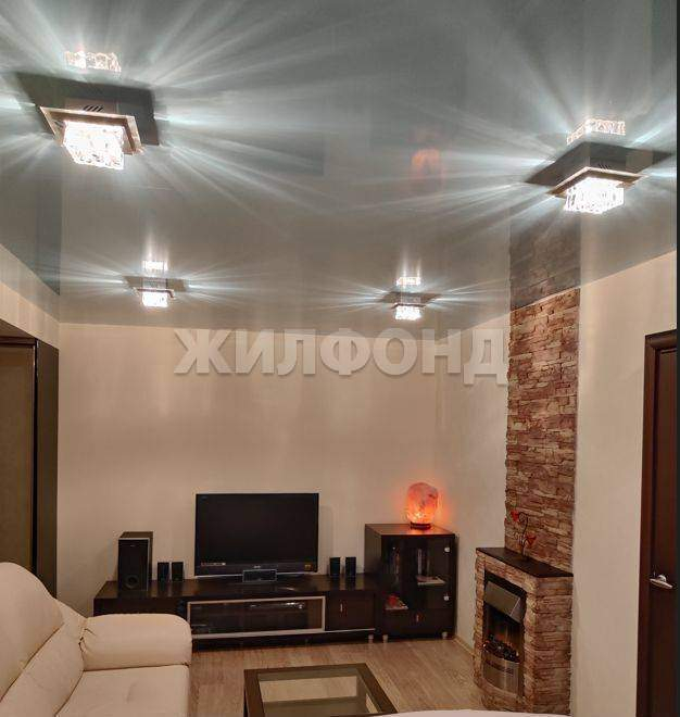 Квартира на продажу в Томске, Новосибирская улица, 35 фото №1