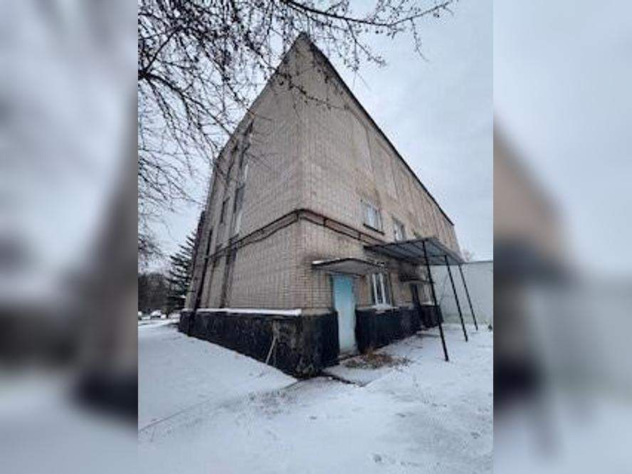 Продам помещение свободного назначения 1089 м.кв.