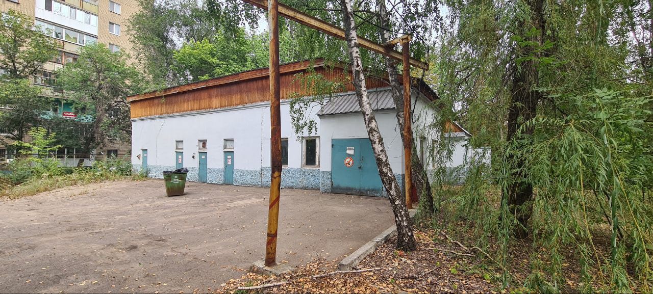 Продам торговое помещение 1117.8 м.кв.