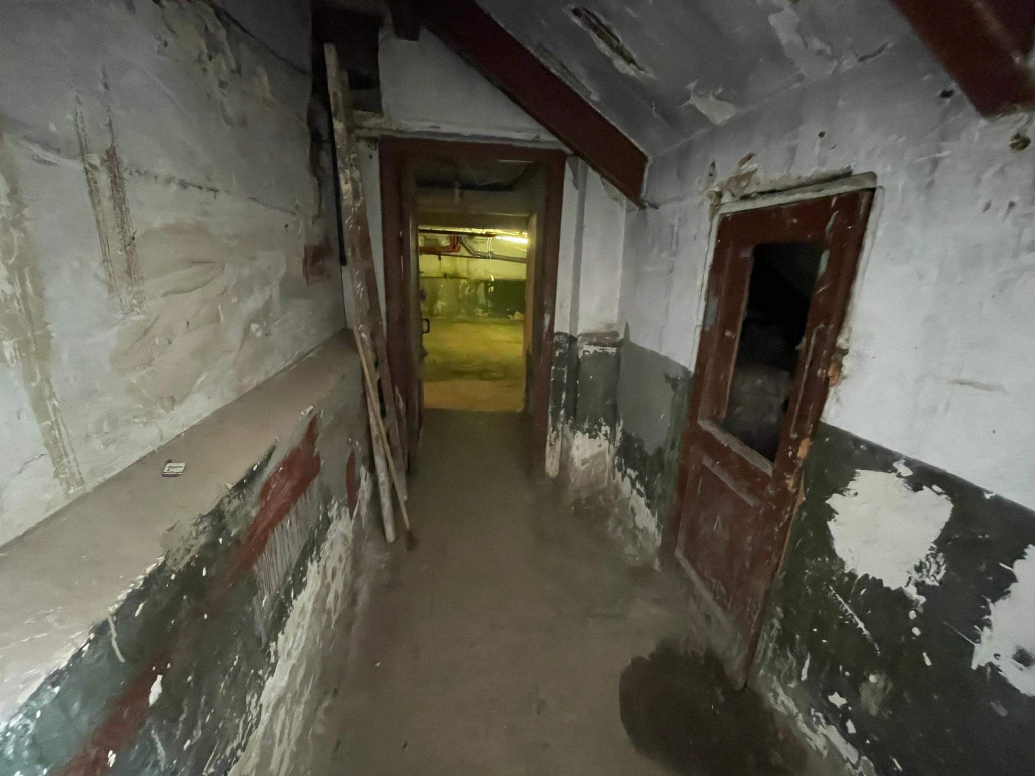 Продам офис 4.8 м.кв.