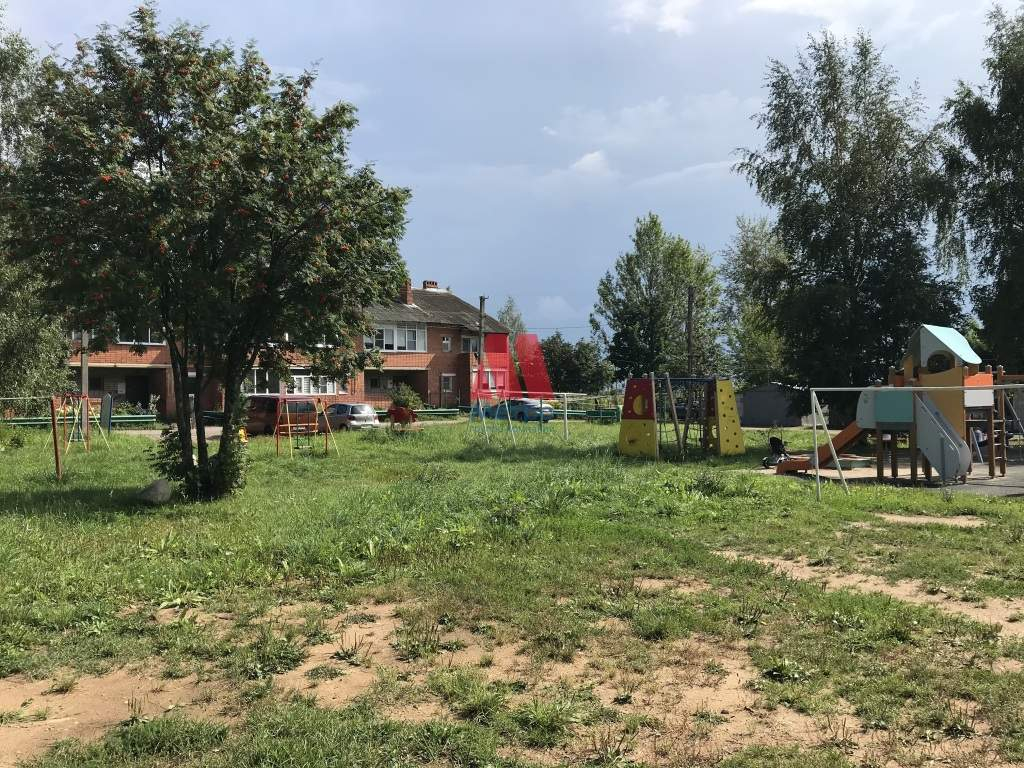 Продам земельный участок 900 м.кв.