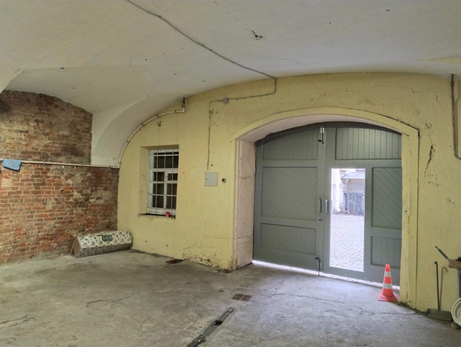 Продам офис 73.4 м.кв.