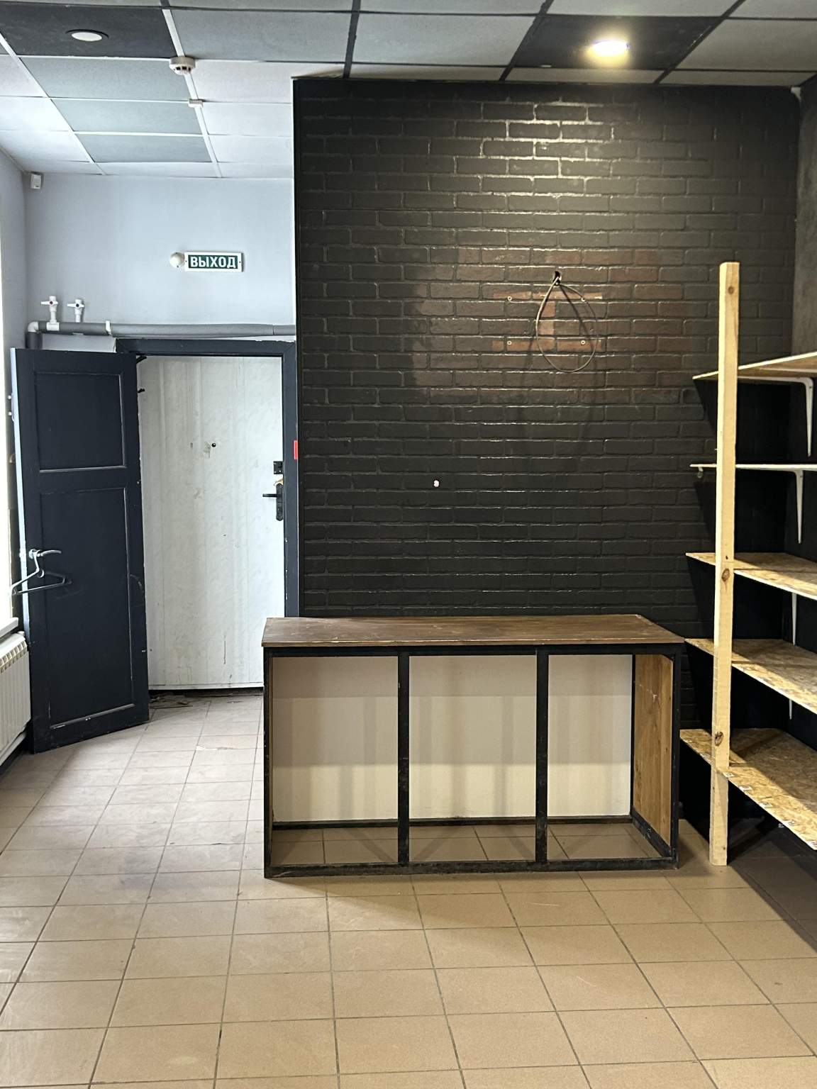 Сдам в аренду магазин 54.8 м.кв.