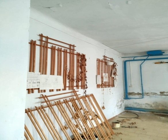 Продам торговое помещение 102 м.кв.