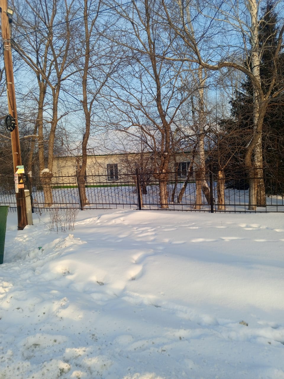 Продам торговое помещение 352.8 м.кв.