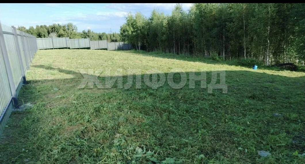 Дом на продажу в Юрге (Кемеровской область; . Юрга), Сиреневая улица фото №1