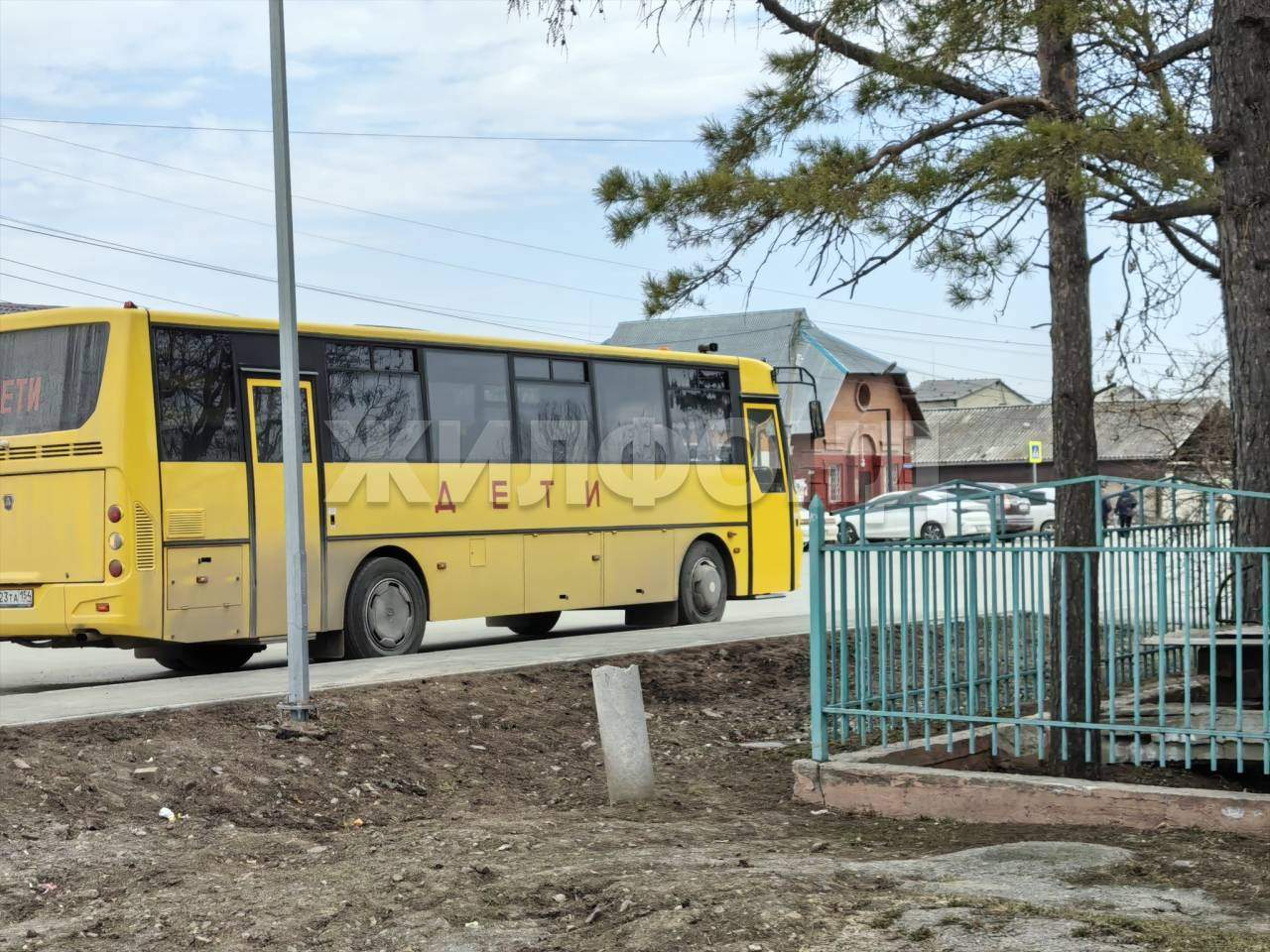Продам земельный участок 1460 м.кв.