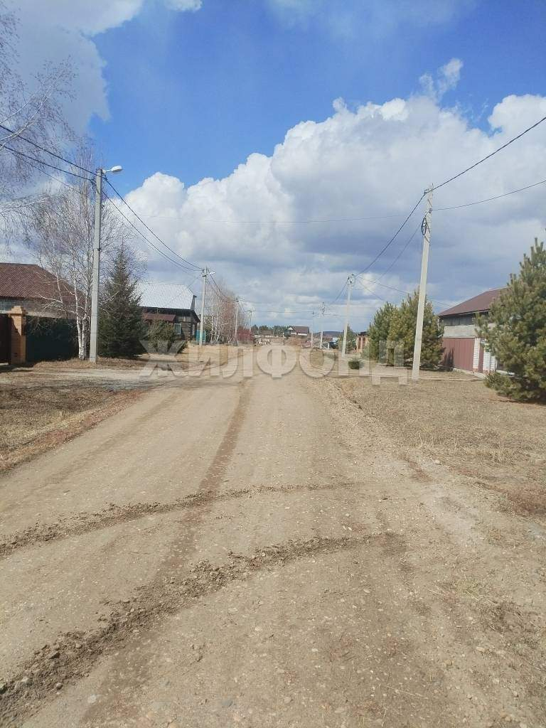 Продам земельный участок 149600 м.кв.