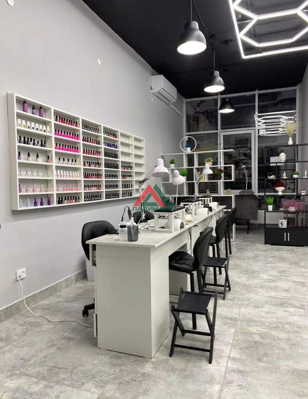 Продам помещение свободного назначения 52.5 м.кв.
