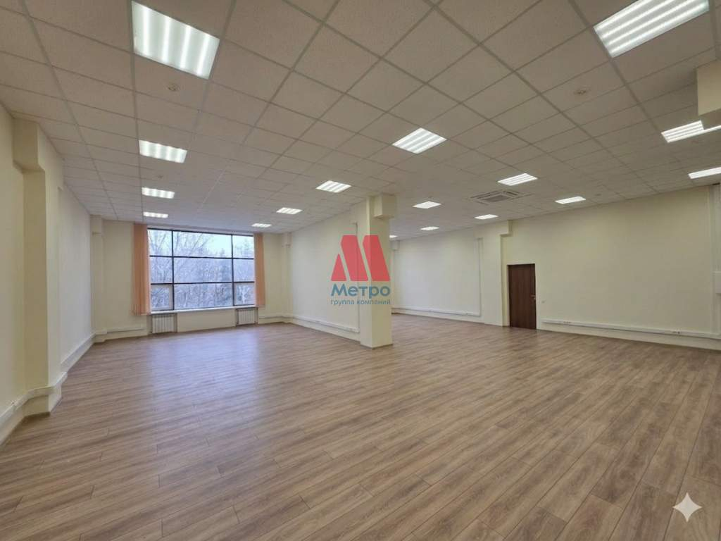 Сдам в аренду офис 140 м.кв.