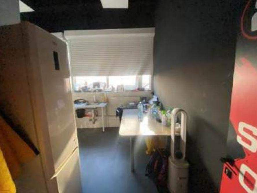 Продам магазин 313.5 м.кв.