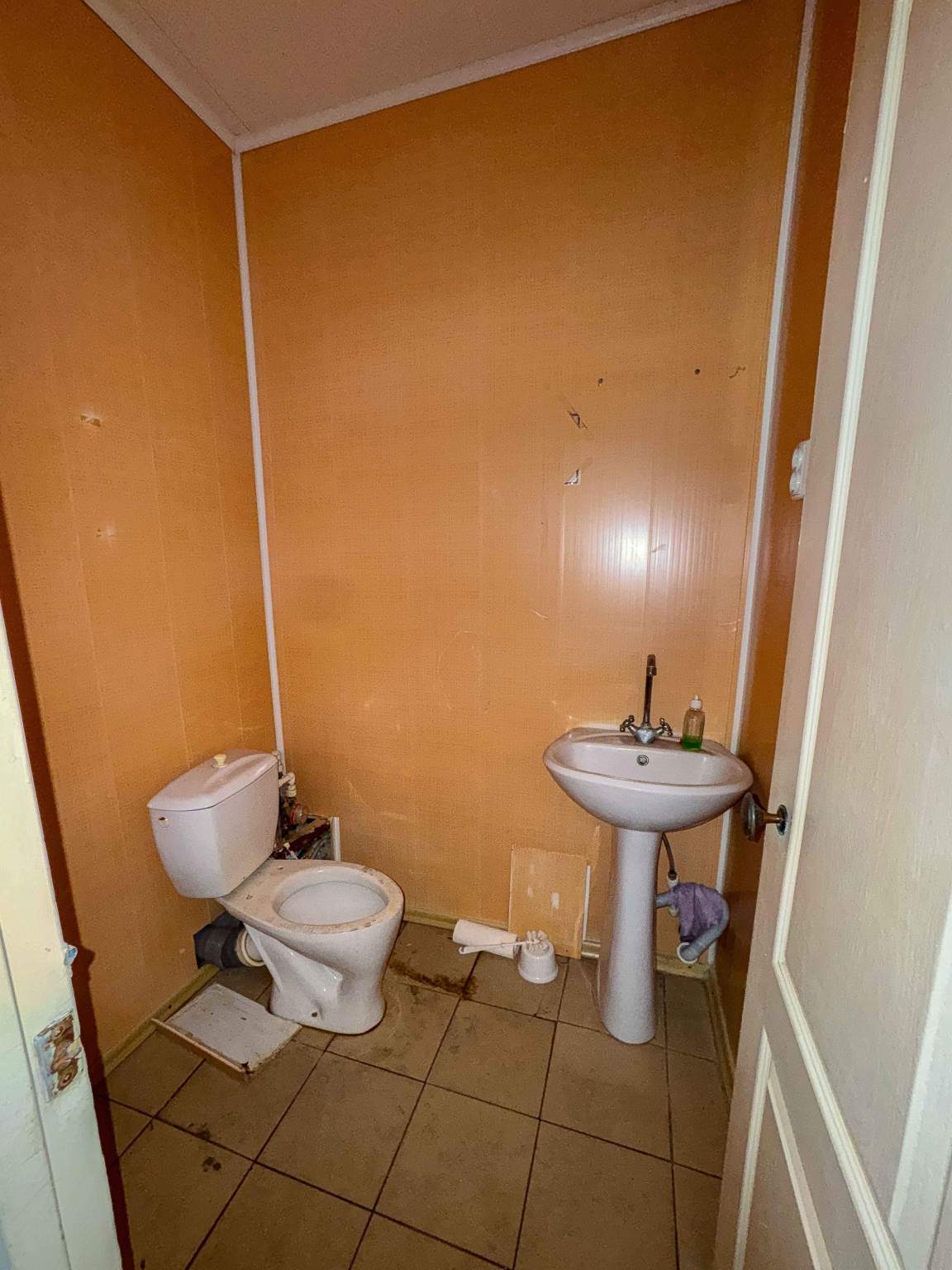 Продам офис 652.3 м.кв.