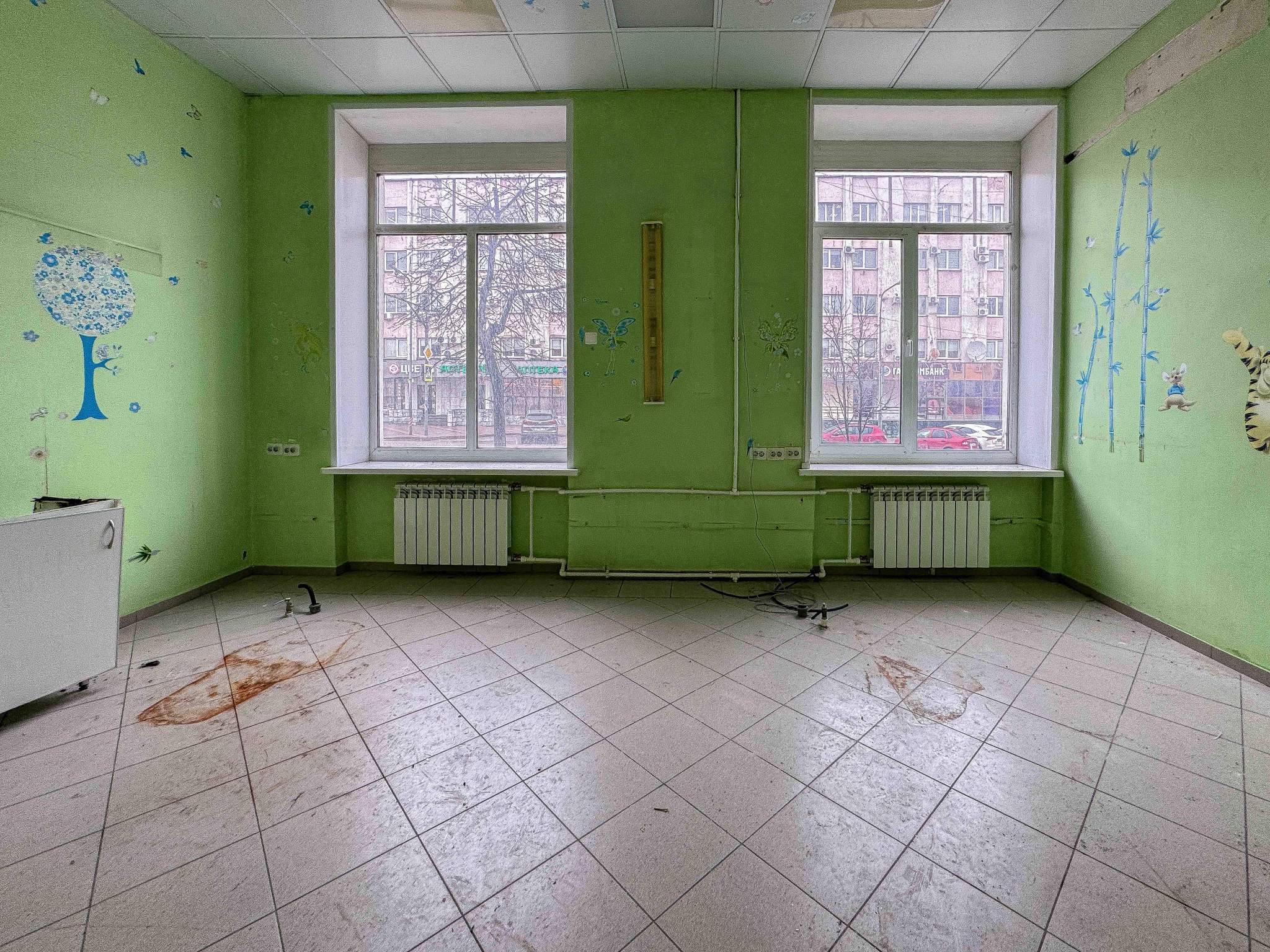 Продам офис 652.3 м.кв.