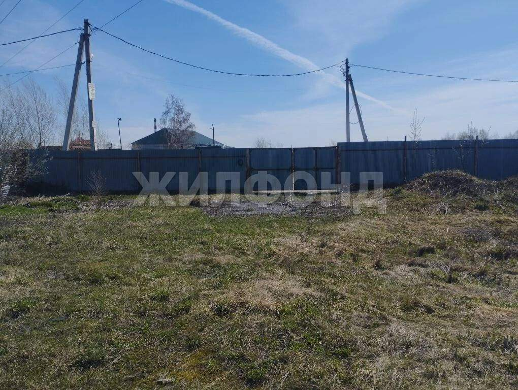 Продам земельный участок 656 м.кв.