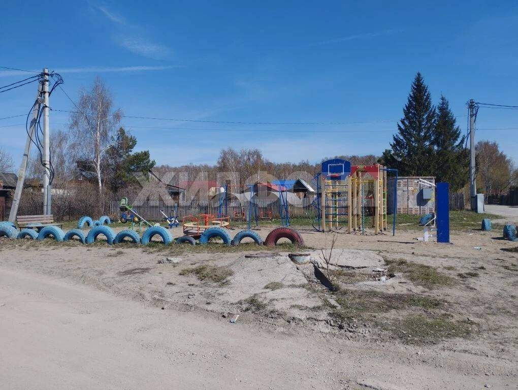 Продам земельный участок 656 м.кв.