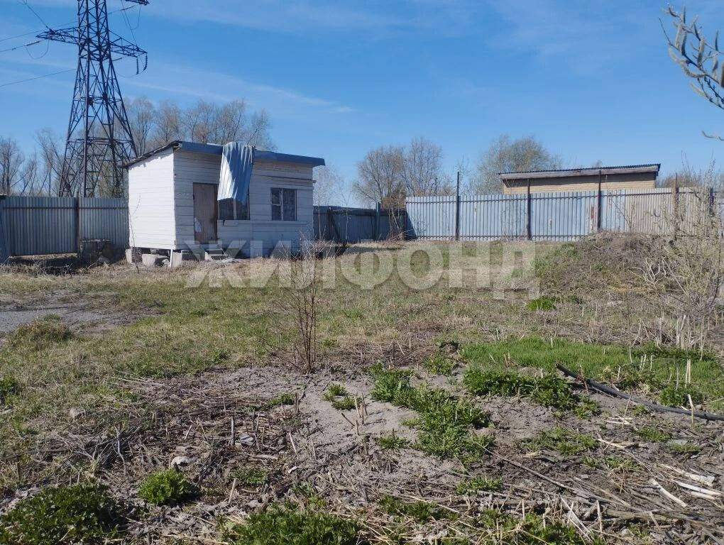 Продам земельный участок 656 м.кв.