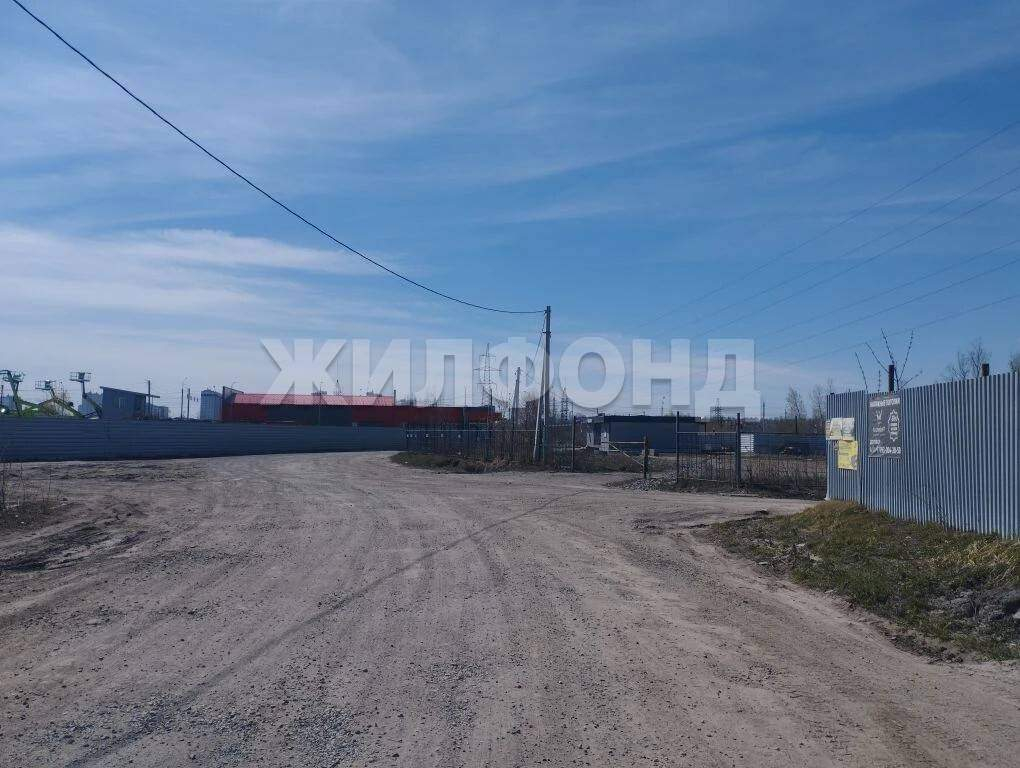 Продам земельный участок 656 м.кв.