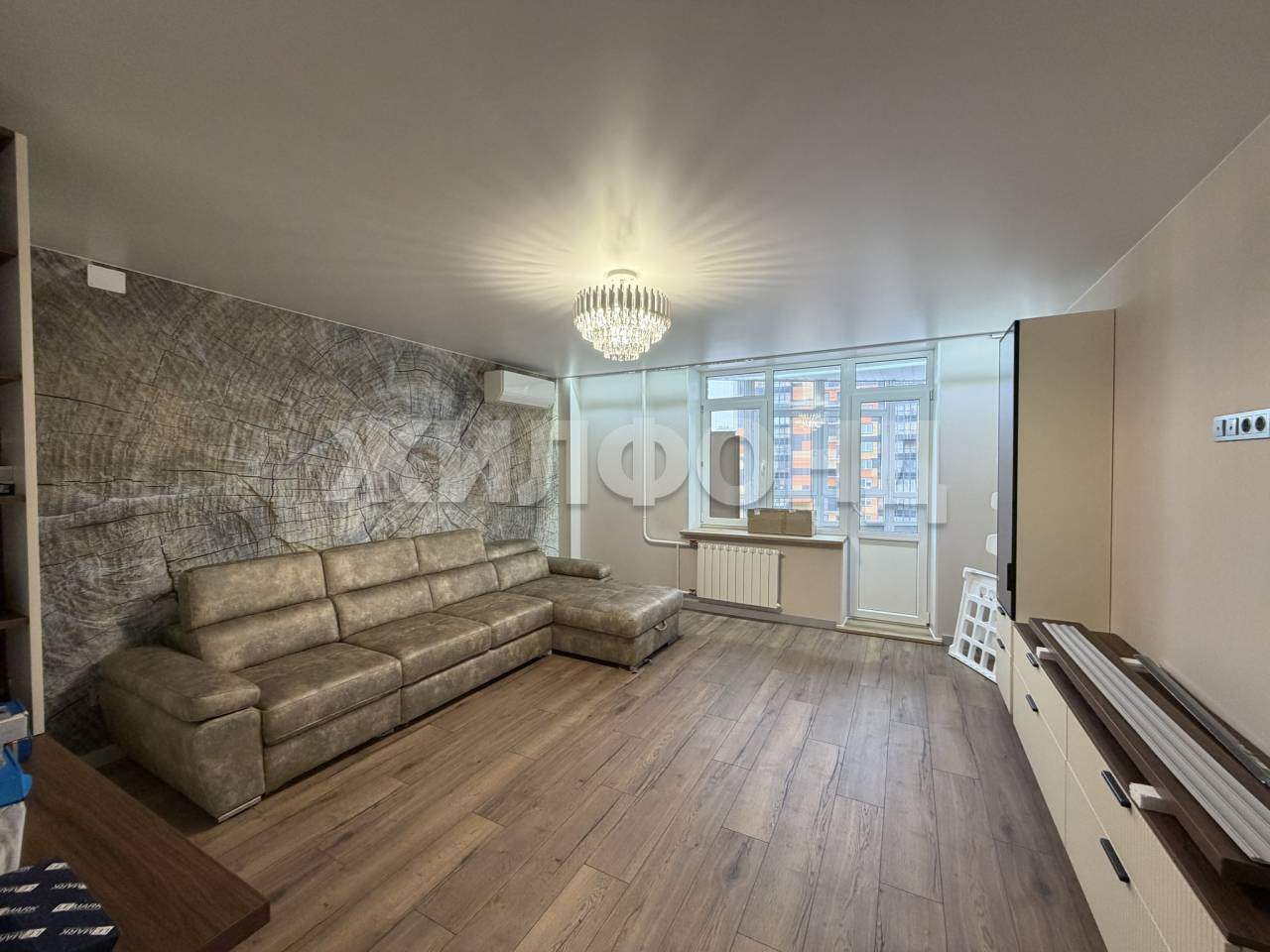 Квартира на продажу в Красноярске, Авиаторов улица, 42