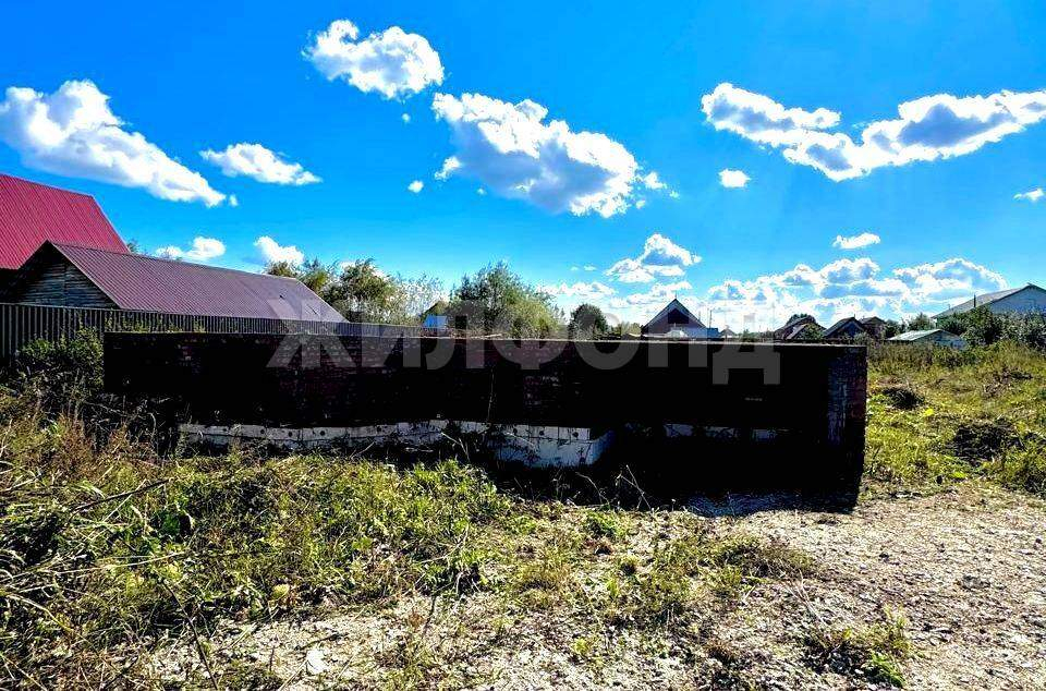 Продам земельный участок 1090 м.кв.