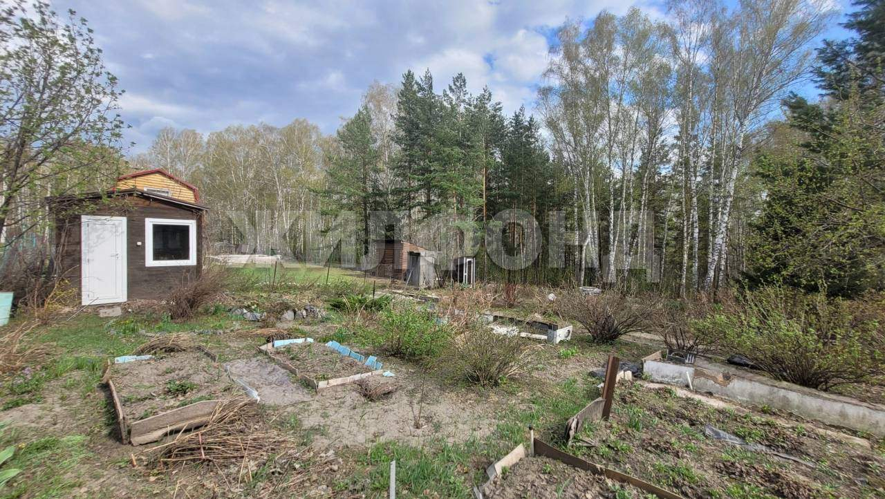 Продам земельный участок 620 м.кв.