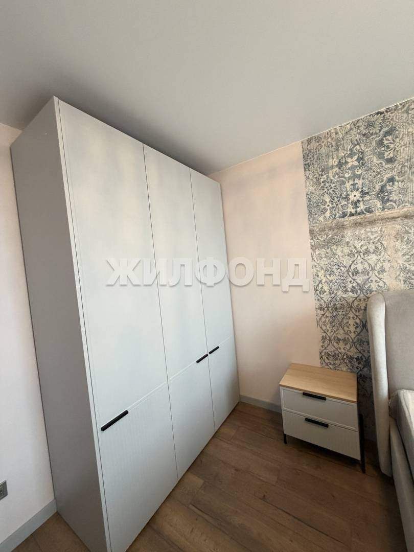 Квартира на продажу в Красноярске, Авиаторов улица, 42 фото №13