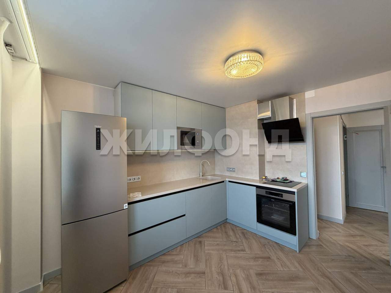 Квартира на продажу в Красноярске, Авиаторов улица, 42 фото №4