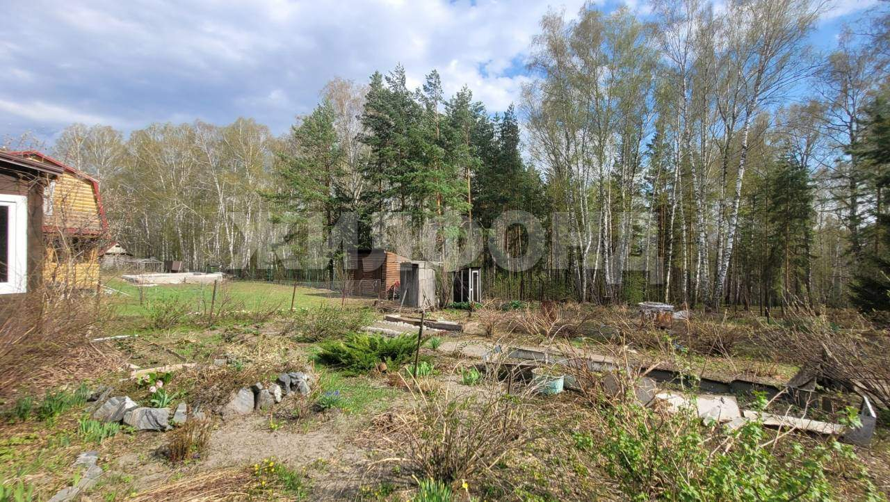 Продам земельный участок 620 м.кв.