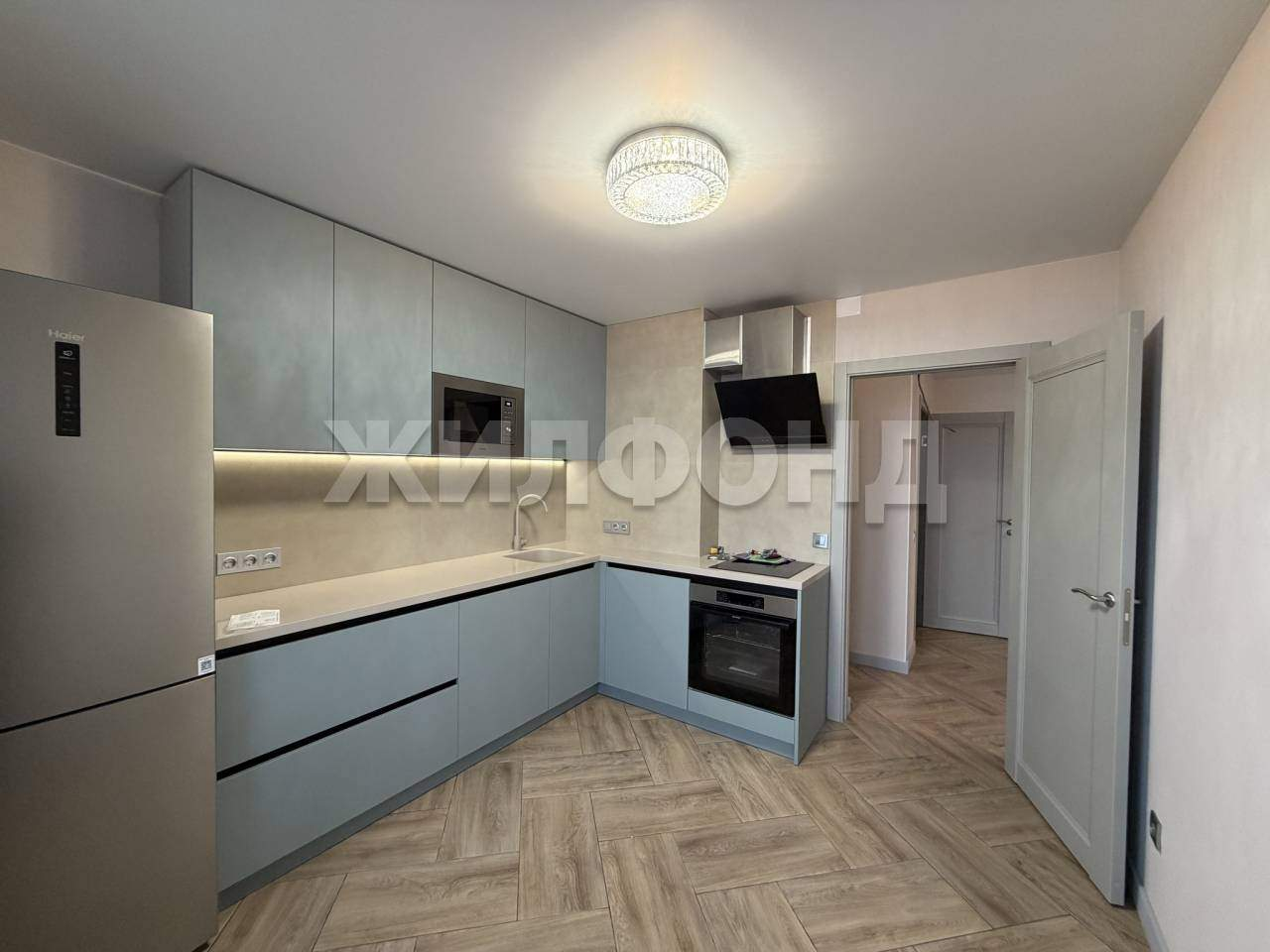 Квартира на продажу в Красноярске, Авиаторов улица, 42 фото №7