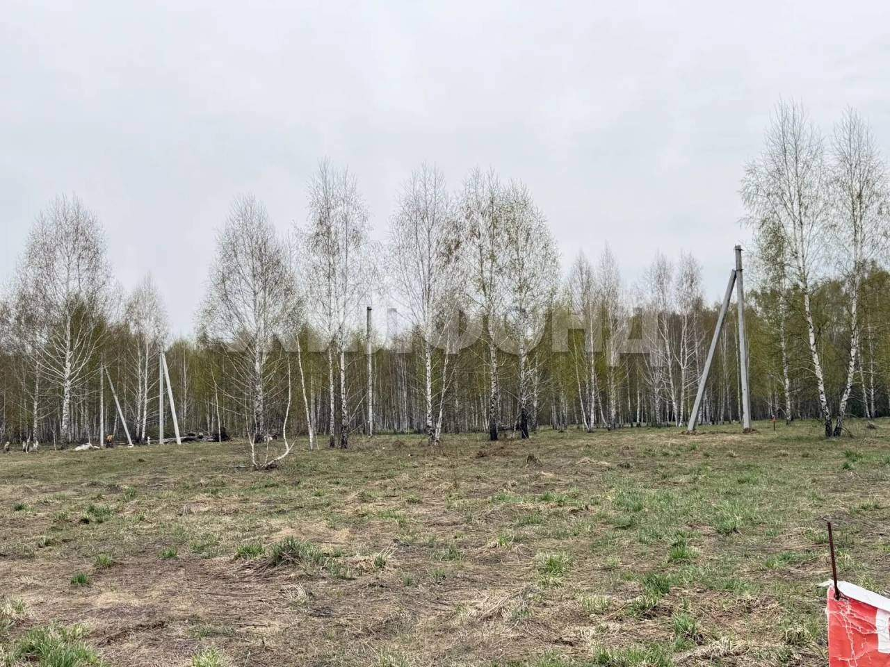 Продам земельный участок 800 м.кв.