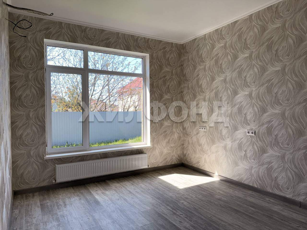 Продам земельный участок 420 м.кв.