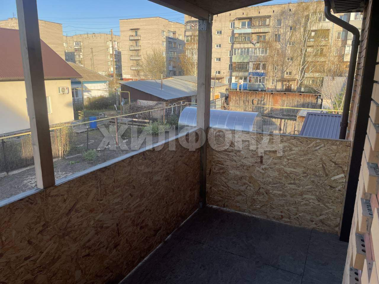 Дом на продажу в Барнауле, Колесная улица фото №5