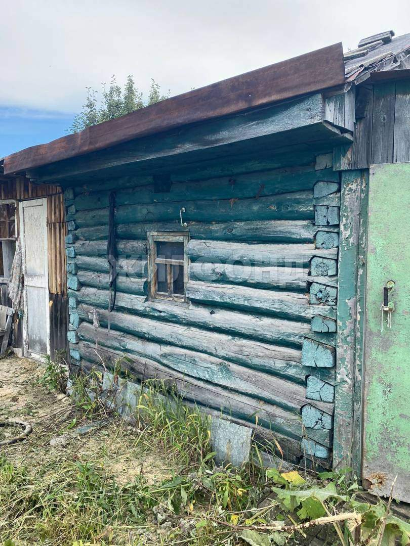 Продам земельный участок 700 м.кв.