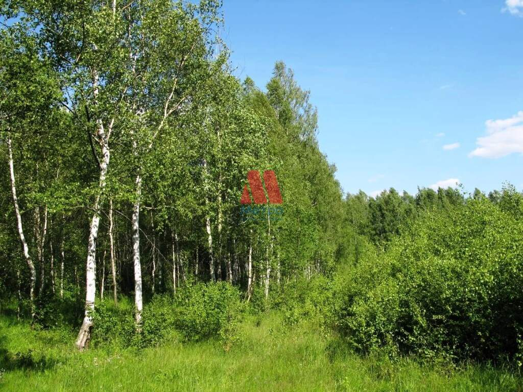 Продам земельный участок 1700 м.кв.