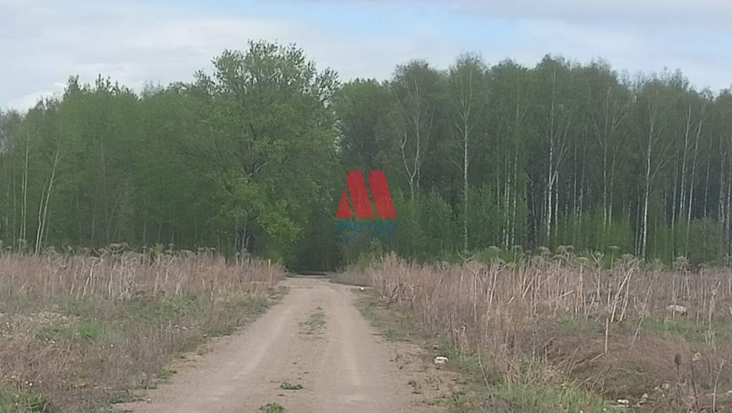 Продам земельный участок 1000 м.кв.