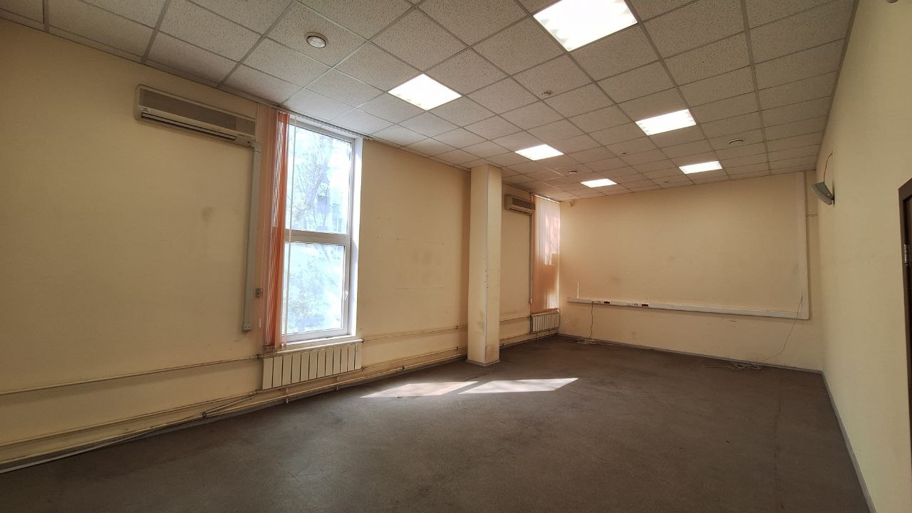 Сдам в аренду офис 327.6 м.кв.