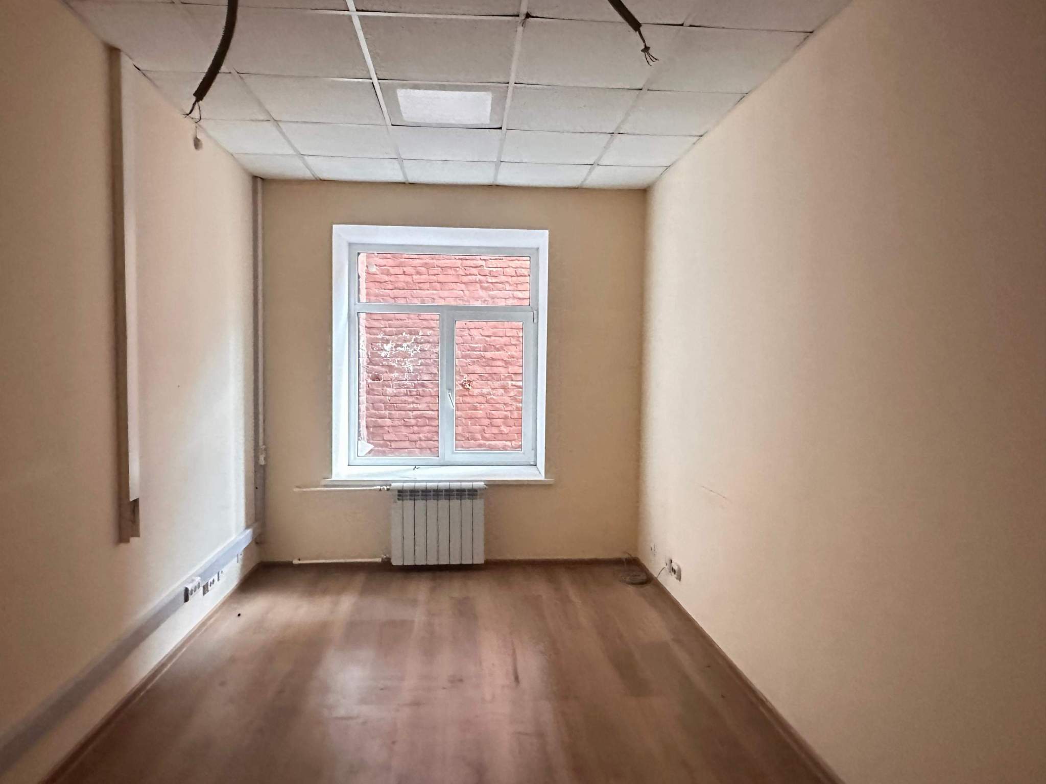 Продам офис 218 м.кв.