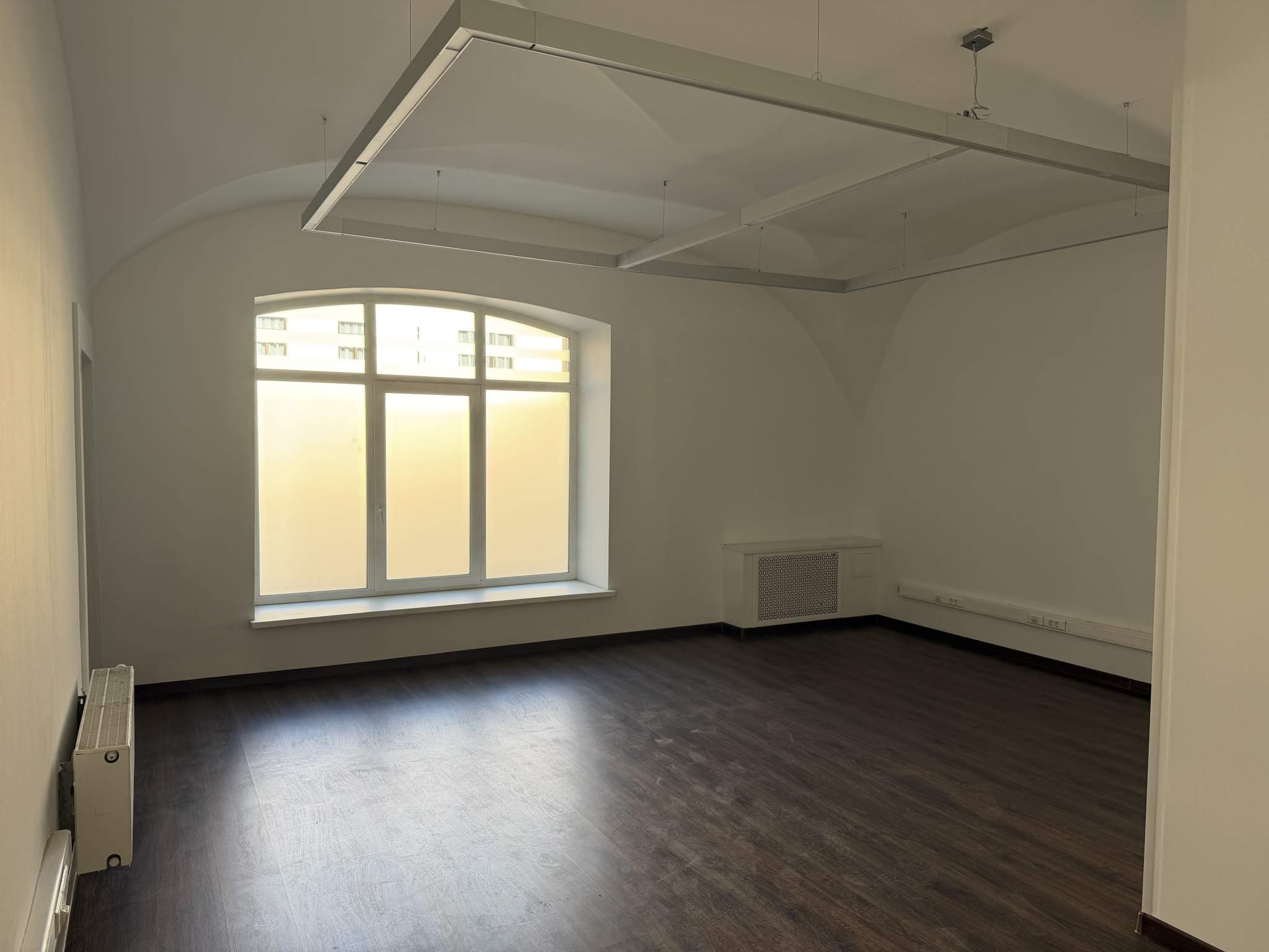 Сдам в аренду офис 210 м.кв.