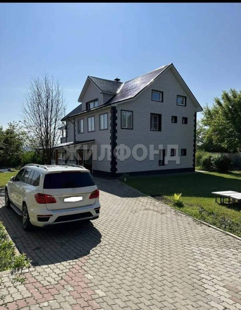 Дом на продажу в Красноярске, Окаемная улица