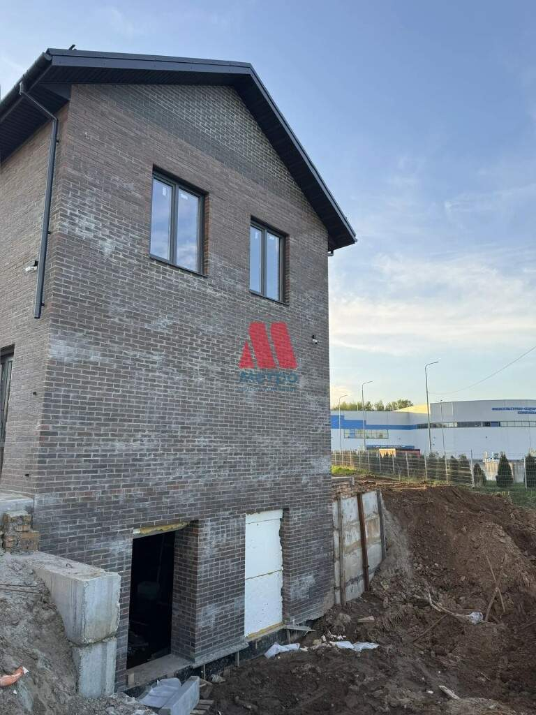 Сдам в аренду помещение свободного назначения 320 м.кв.