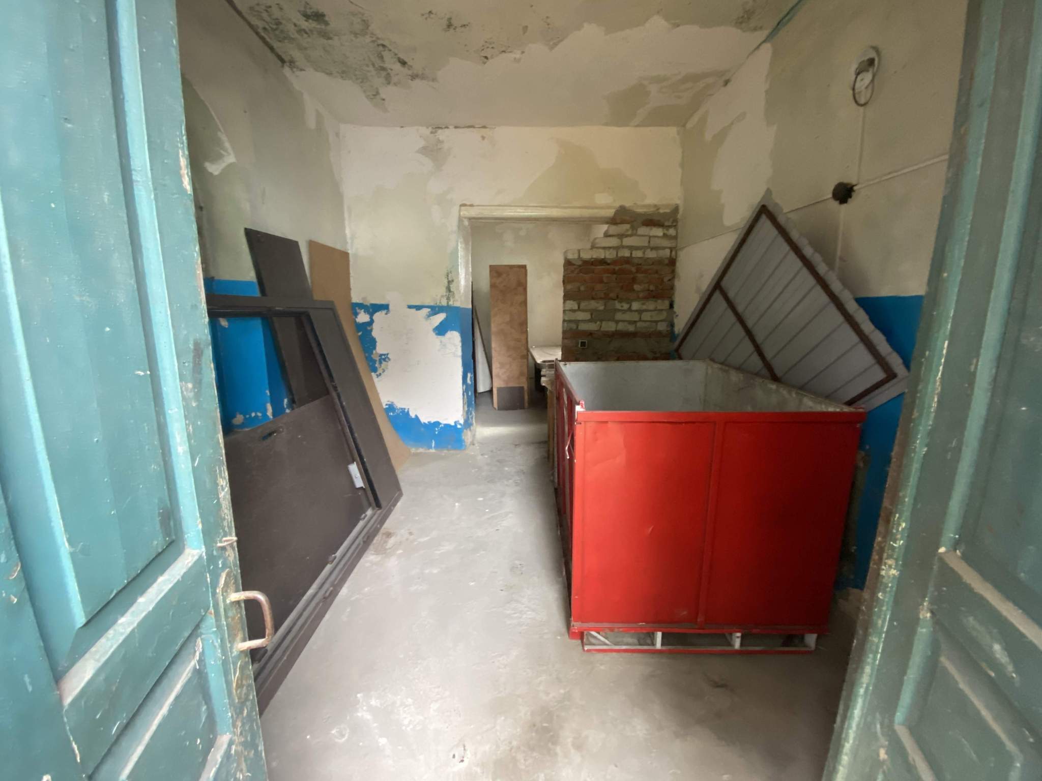 Продам торговое помещение 53.2 м.кв.