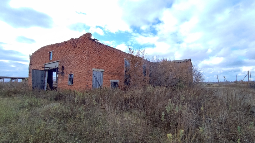 Продам торговое помещение 5252.4 м.кв.